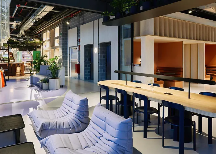 The Social Hub מלון 3*