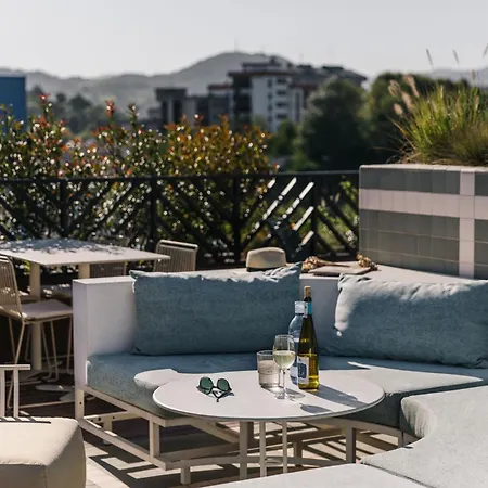 The Social Hub Отель 3*