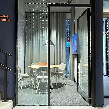 The Social Hub 3* San Sebastián