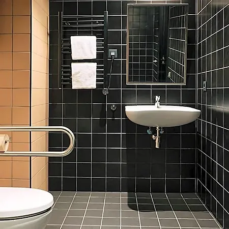 Hotel The Social Hub 3*